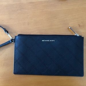 Michael Kors Saffiano Slim Wristlet